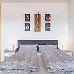 Апартаменты Ferienwohnung Schoenwald *